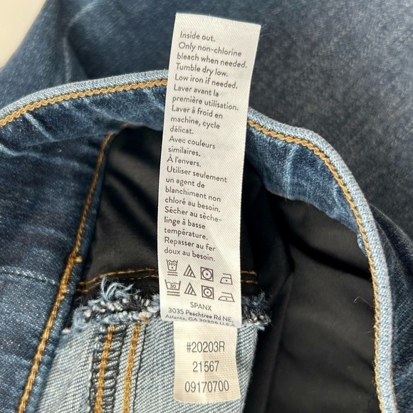 SPANX Jean-ish Leggings Skinny Jeans Distressed Released Raw Fray Hem Size Small - Picture 13 of 14